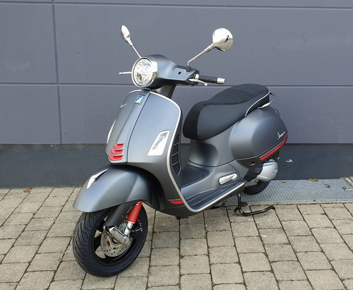 Imagen 5 de 19 de Vespa Gts 300 Supersport Gris 0km 2022 - Palermo Bikes