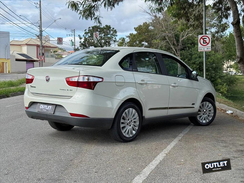 Fiat Grand Siena 1.6 MPI ESSENCE 16V FLEX 4P AUTOMATIZADO