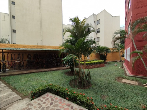 Venta Apartamento Barrio Primero De Mayo, Cali