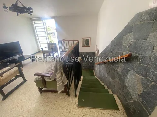 Casas En Venta Mls #25-19361