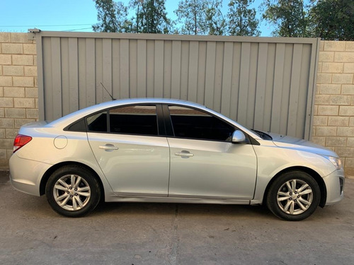 Imagen 8 de 9 de Chevrolet Cruze Lt