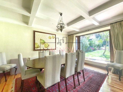 Linda Casa En Venta Estilo Ingles En Condominio