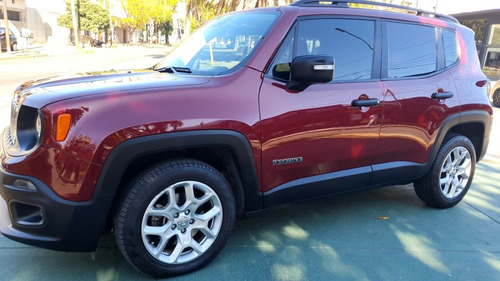 Imagen 2 de 7 de Jeep Renegade 2019 1.8 Sport Mt Ilarioautos