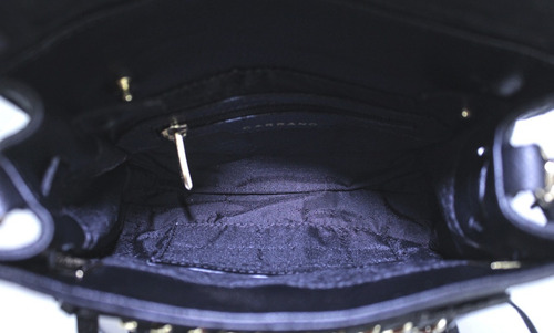 Imagem 4 de 6 de Bolsa Feminina Couro Média Quadrada Transversal Franja Marca