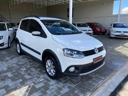 Imagem 4 de 15 de Volkswagen Crossfox 1.6 Gii 2014