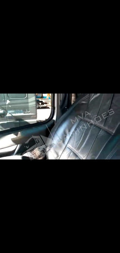 Imagem 6 de 12 de Caminhão Volvo Fh 460 6x2 T