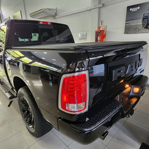 Ram Ram 1500 Laramie Night Edition 4x4 Oferta 2025