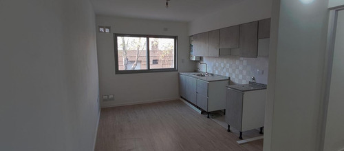 Imagen 1 de 14 de Venta 2 Dormitorios Centro - Cañada De Gomez