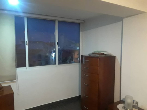 Apartamento En Residencias Vincenzo, Urbanizacion Costa Azul Ic-00158