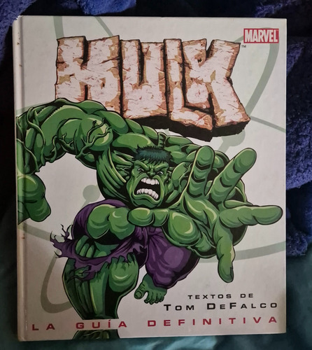 Lote 14 Cómics De Marvel Y 2 Guias Definitivas (Usado)