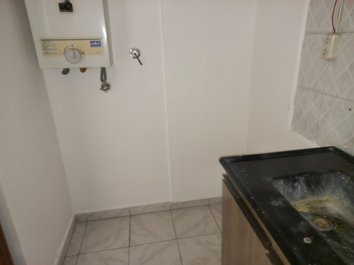 Flores Propiedades Vende Dpto. Planta Baja Con Patio 1 Dormitorio Barrio Sur