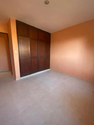Se Vende Apartamento 3er Nivel Residencial Karla I Alma Rosa 2