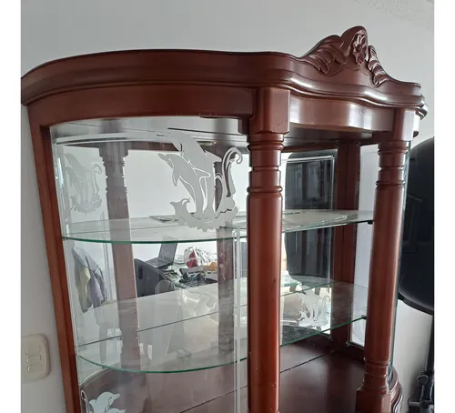 Mueble Bife En Madera De Cedro Dos Piezas (Usado)