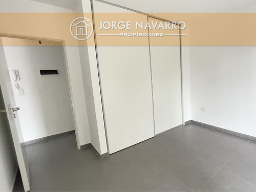 Imagen 10 de 15 de Departamento 2 Amb. Al Fente!!! - Villa Ballester Centro