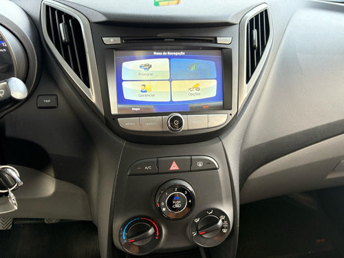 Hyundai HB20S 1.6 COMFORT STYLE 16V FLEX 4P MANUAL