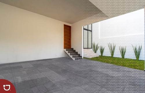 Imagen 14 de 15 de Moderna Casa A La Venta Cerca De Residencial Monte Magno, Xa