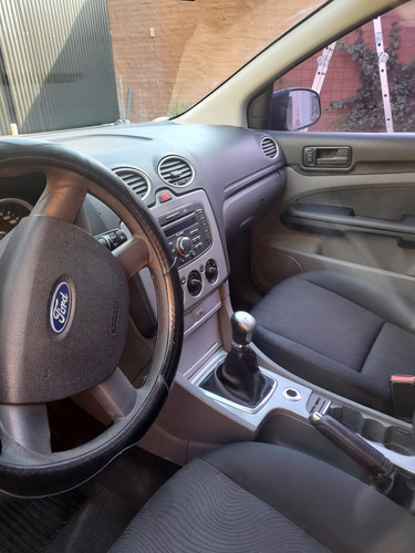 Ford Focus II 1.6 trend