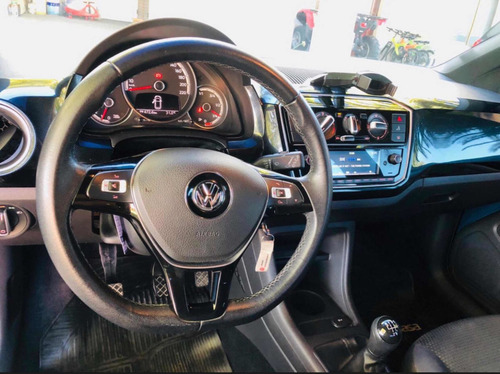 Volkswagen Up 1.0 Pepper