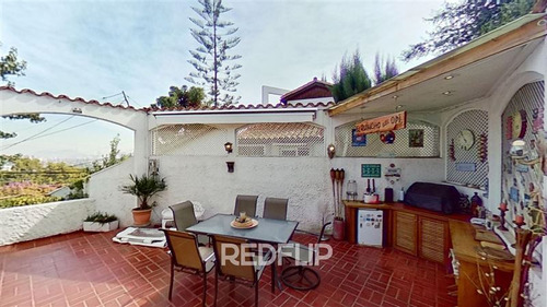 Casa En Venta En Los Dominicos /san Carlos De Apoquindo