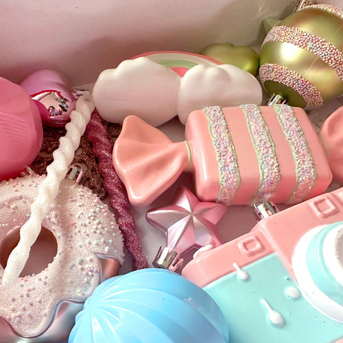 34 Piezas De Adornos Navideños Con Forma De Macarrón Rosa Y