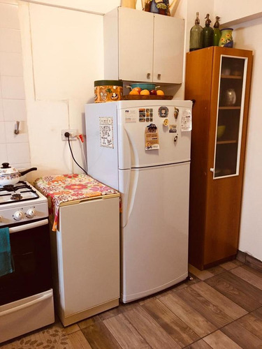 Imagen 12 de 18 de Muy Amplio Departamento, 2 Ambientes Con Patio - Centro
