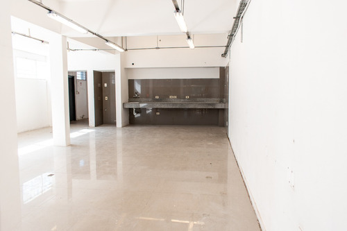 Imagen 19 de 23 de Alquiler De Local Comercial Con Casa En Punta Gorda