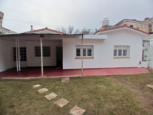 Gran Casa Uso Comercial!!! Bv Los Granaderos 3170- B Alto Verde