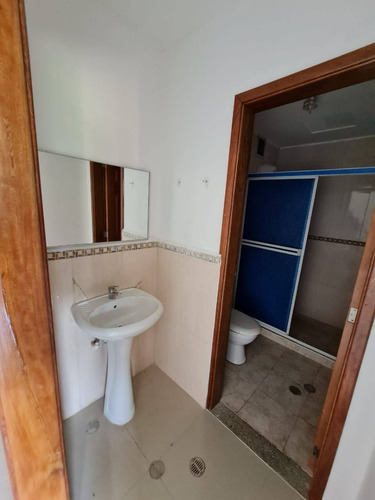 Imagen 5 de 7 de Apartamento En Ventaen En El Rincón Con Piscina. Código 135065