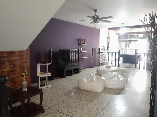 Imagen 16 de 30 de Noreida Delgado +58 414-1431887 / Casa En Venta Trigal Sur Valencia.