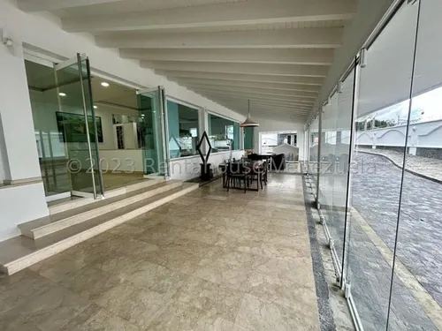 Casa En Venta La Lagunita
