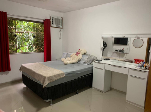 Imagem 5 de 13 de Duas Casas Em Vila, Térrea E Sobrado, Por R$ 650.000 - Santa Rosa - Niterói/rj - Ca21339