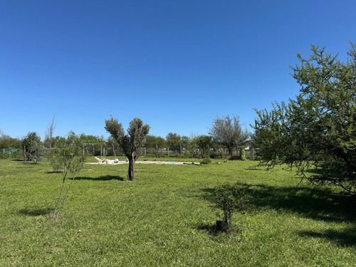 ¡se Vende Excepcional Lote En Campos Del Virrey!