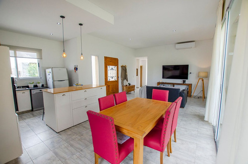 Casa 4 Ambientes En Venta San Felipe Canning