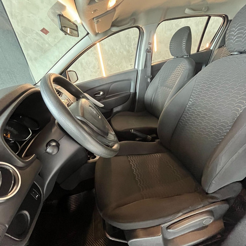 Renault Sandero Expression Hi-Power 1.6 8V 5p