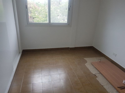 Imagen 7 de 11 de Departamento En Venta En Muñiz