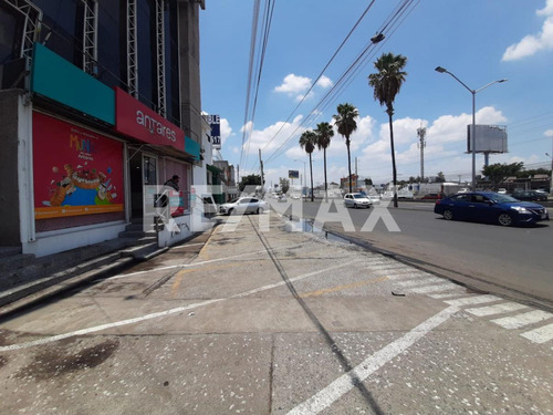 Edificio En Venta En Niños Héroes Querétaro