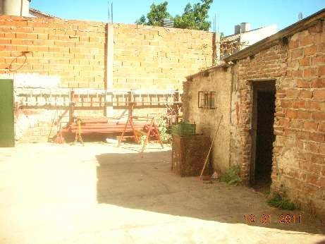 Imagen 4 de 10 de Local Con Vivienda En Venta En Moron Sur