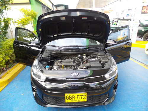 Kia Rio Vibrant 1.4 Mt Aa Ab Abs