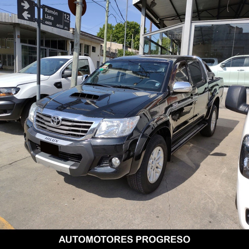 Toyota Hilux 3.0 Cd Srv Cuero 171cv 4x4 Mt
