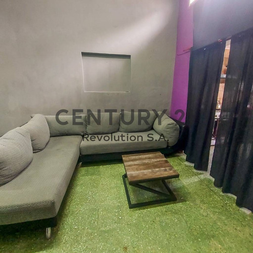 Imagen 4 de 16 de Casa 3 Dormitorios Con Cochera Y Patio En Barrio Residencial