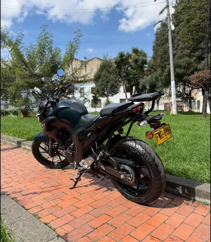 Vendo Como Nueva! Motocicleta Fz 250 Edición Especial