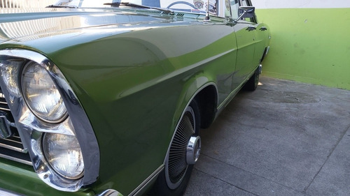 Ford Galaxie 500