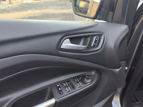 Ford Escape 2.5 Trend Advance At