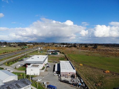 Se Arrienda Sitio Comercial 5.000 Mt2, 5 Minutospuerto Varas