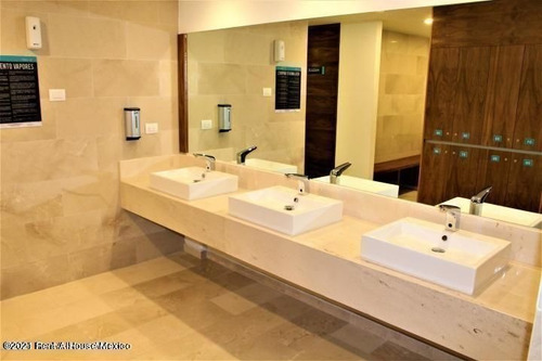 Imagen 5 de 14 de Lujoso Departamento En Venta En Santa Fe Juriquilla Kp