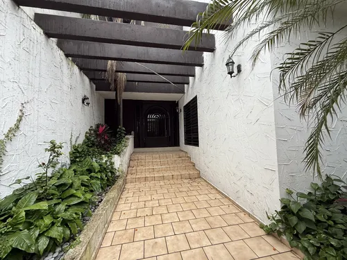 Casa En Venta Cumbres 2 Sector Monterrey
