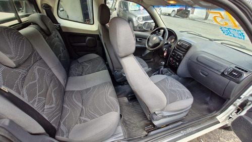 Fiat Strada 1.4 Working Cab. Dupla Flex 3p