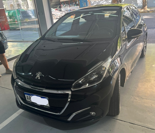 Peugeot 208 1.6 Feline