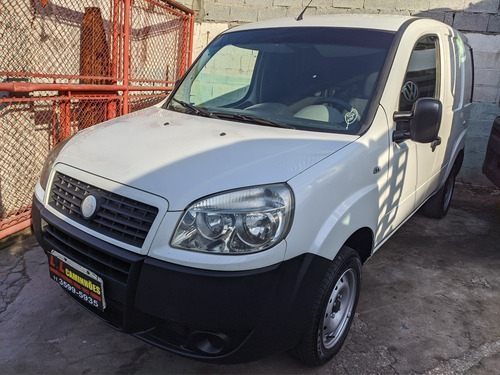 Imagem 2 de 11 de Fiorino Doblo Cargo 1.4 Toda Revisada Financia Sem Entrada