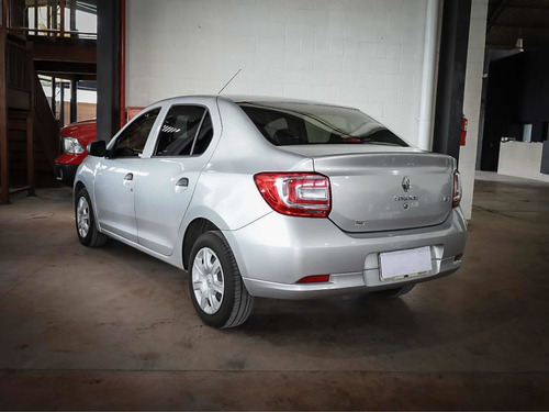 Imagen 11 de 20 de Renault Logan 2019 1.6 Authentique 85cv